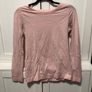 Lululemon long sleeve workout top